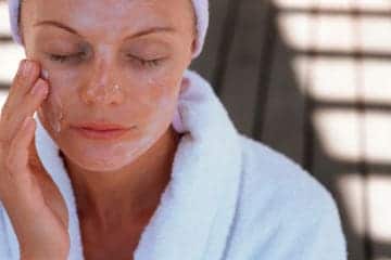 What Causes Photosensitivity To The Skin? (7 Sun Sensitivity Causes)